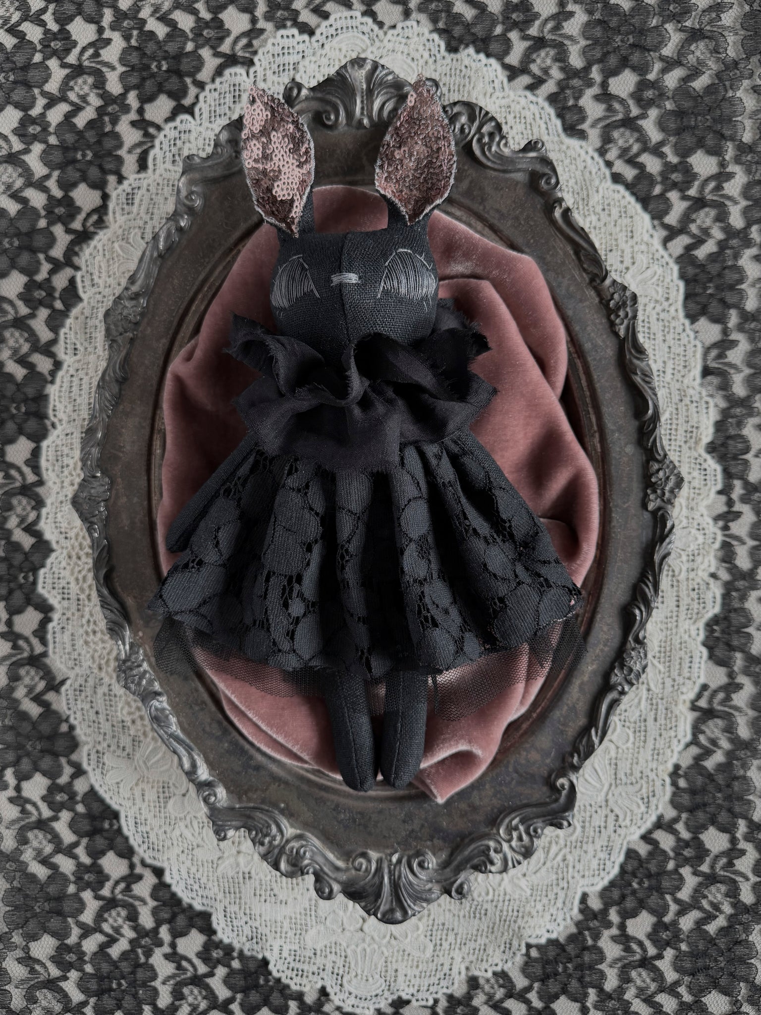 Minnie Couture Sparkle Bunny