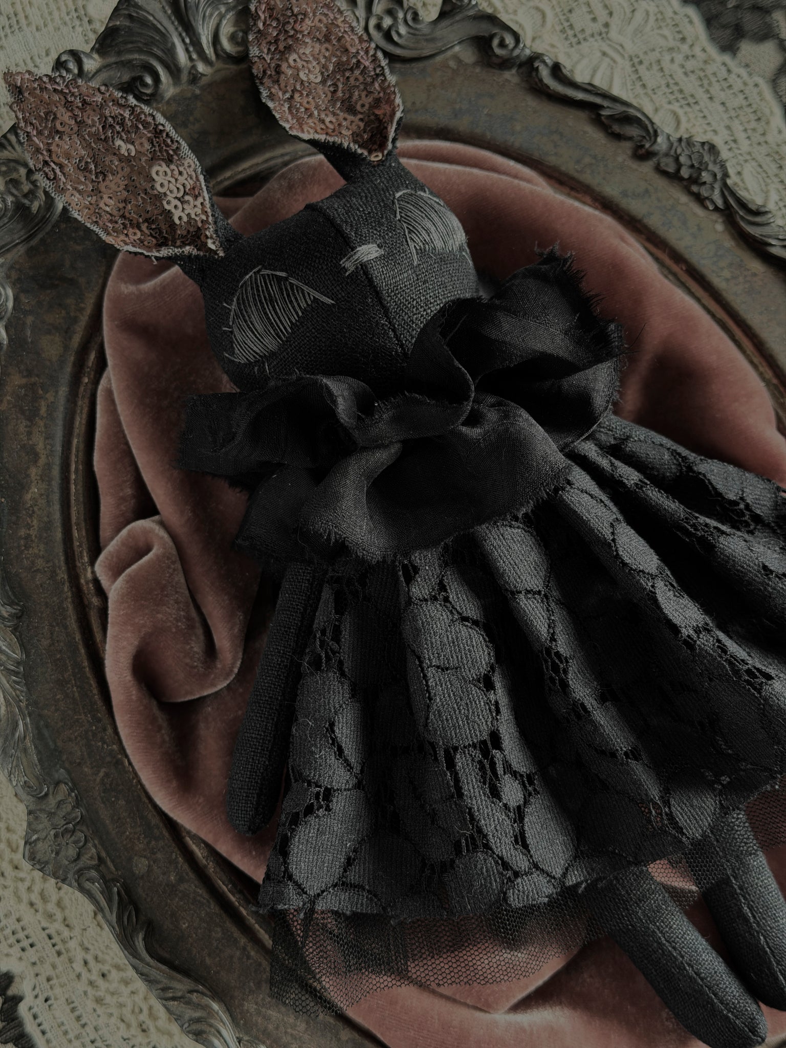 Minnie Couture Sparkle Bunny